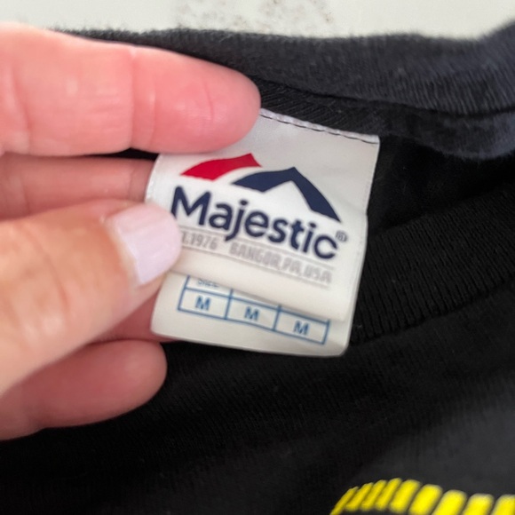 Chicago blackhawks long sleeve shirt.  Cotton & made by majestic.  Size medium - Picture 7 of 8